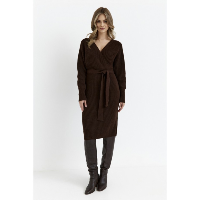 M810 Sweater dress with envelope neckline and belt - brown