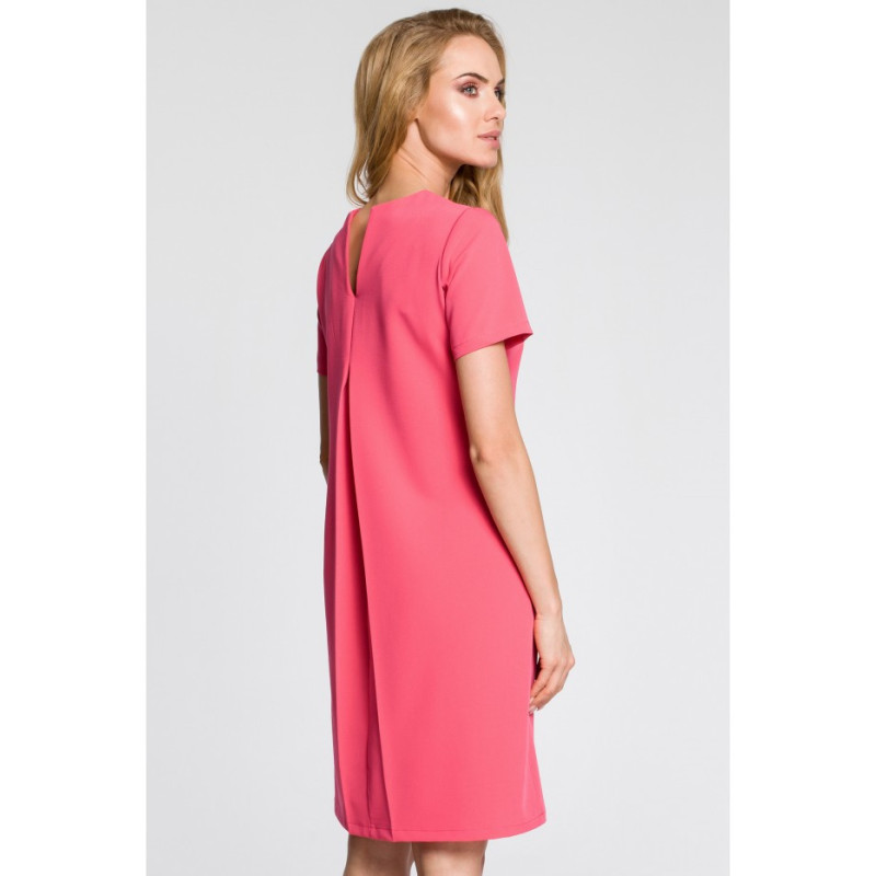 M309 Trapeze dress with contrasting pleats on the back - pink