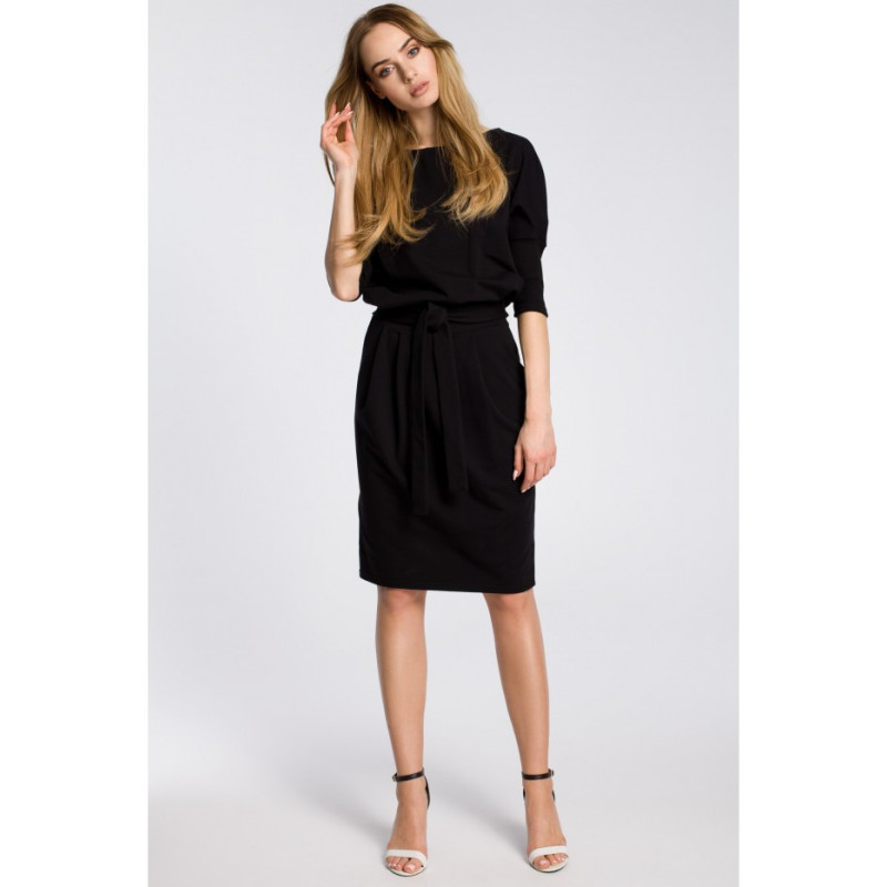 M369 Waist-cut dress with belt - black