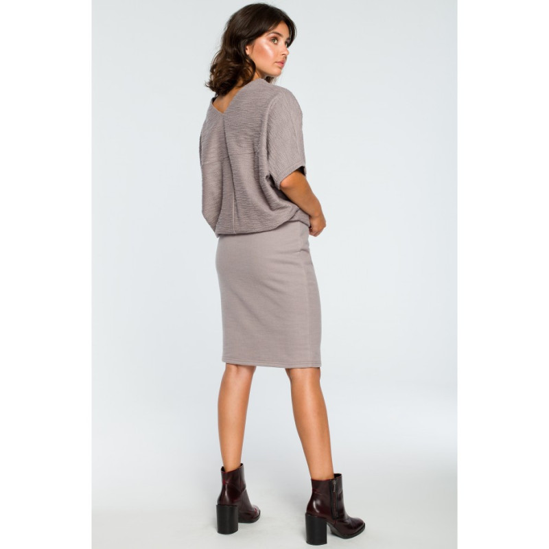 B097 Fitted dress with kimono top - gray