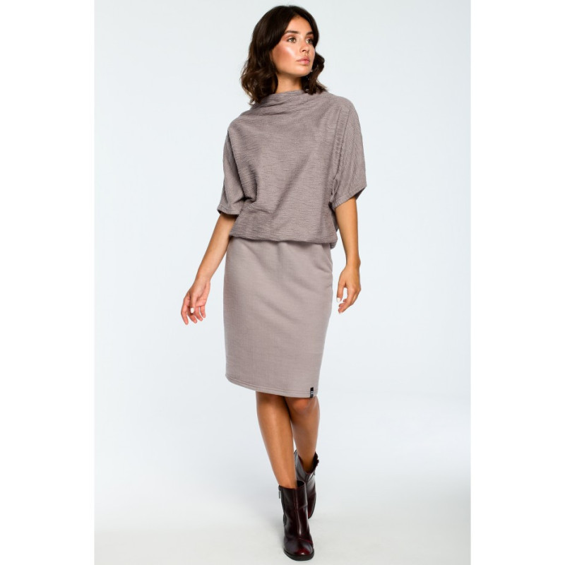 B097 Fitted dress with kimono top - gray