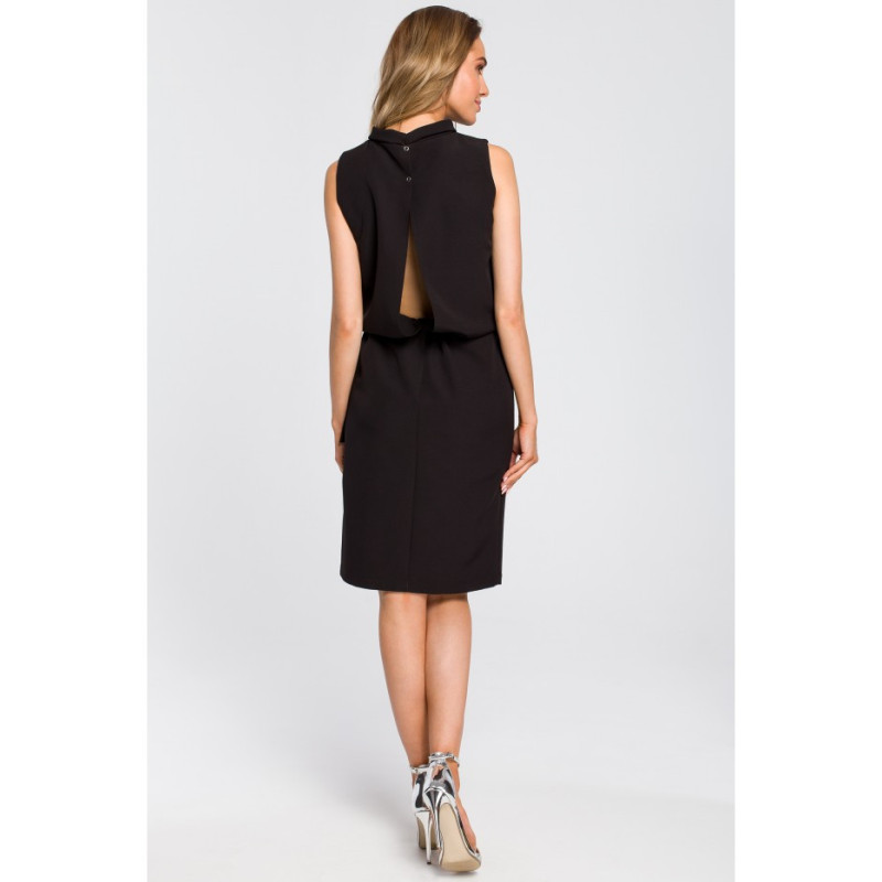 M423 Elegant dress with back slit - black