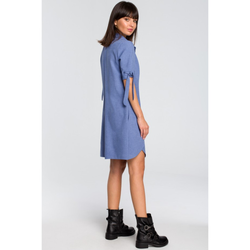 B112 Tunic with collar and tie - blue