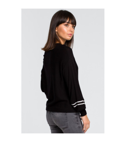 BK024 Sweater with wide sleeves and a leopard print - black