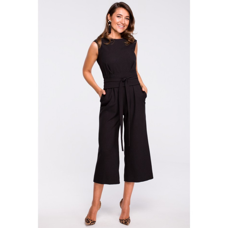 S163 Sleeveless jumpsuit - black