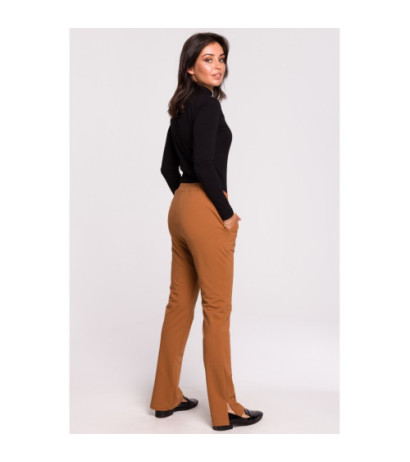 B124 Trousers with side slits - caramel