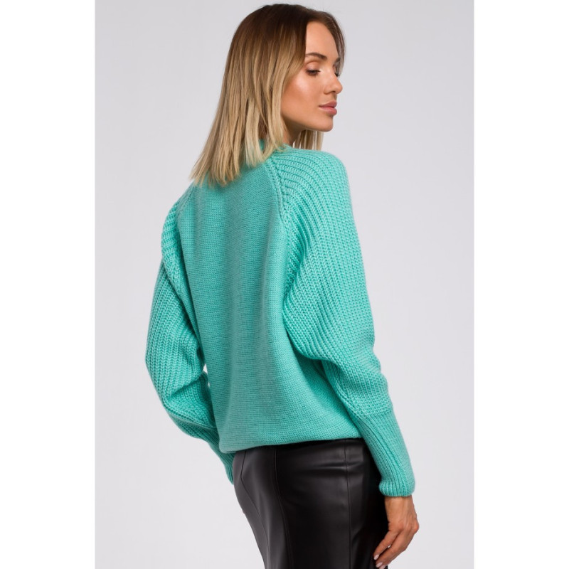 M554 Sweater with wide sleeves and checkered weave - celadon