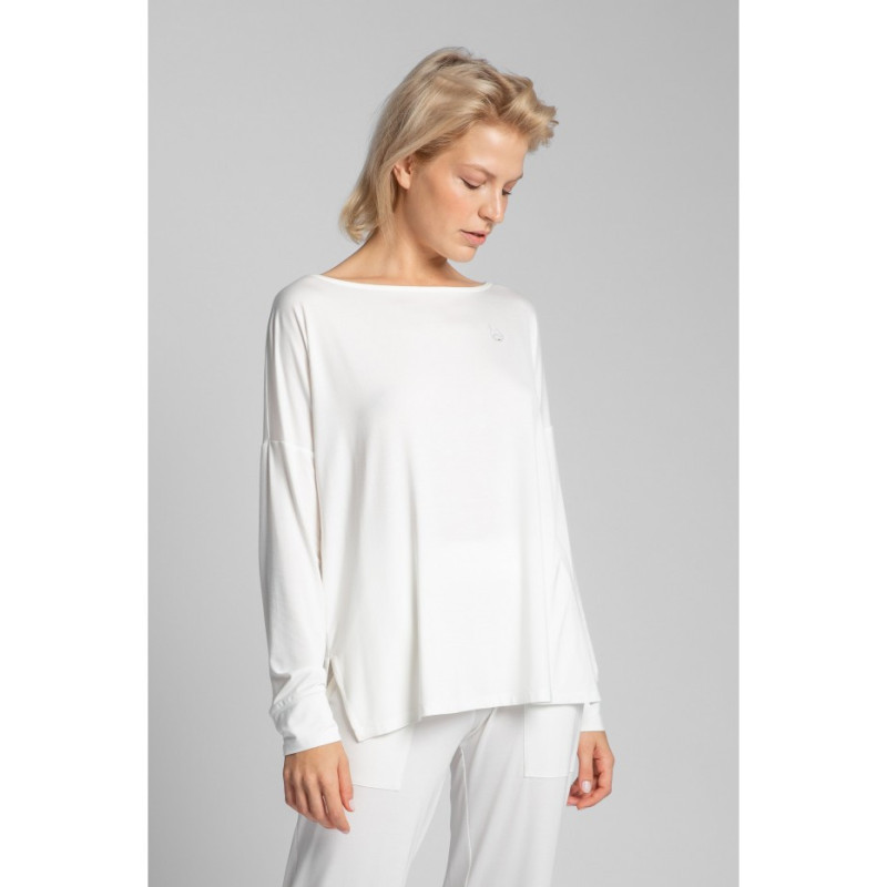 LA029 Viscose blouse with side slits - ecru