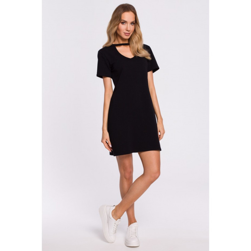 M579 Trapeze Dress with neckline - black