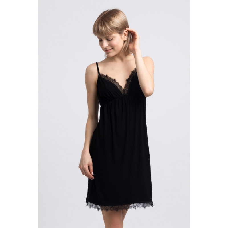 LA047 Viscose nightgown with lace - black