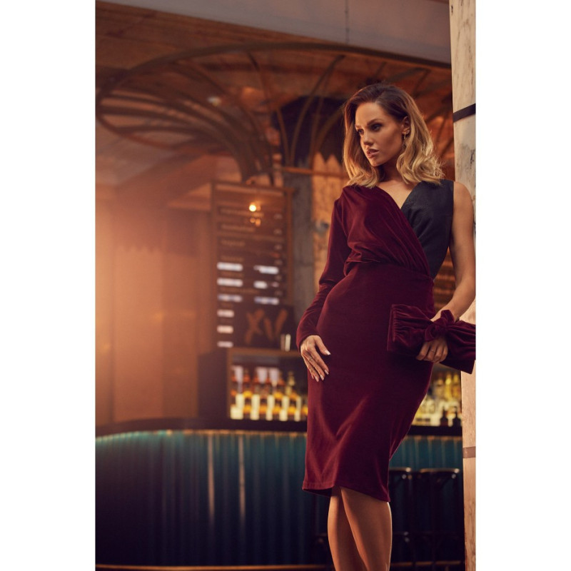 M640 Asymmetrical dress in combined fabrics - maroon