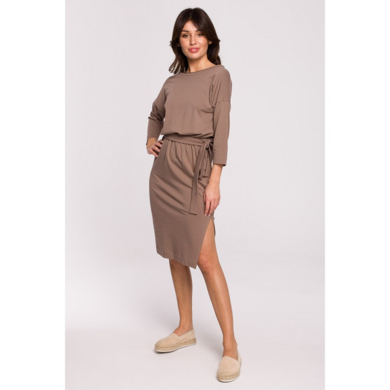 B221 Dress with belt and side slit - cocoa