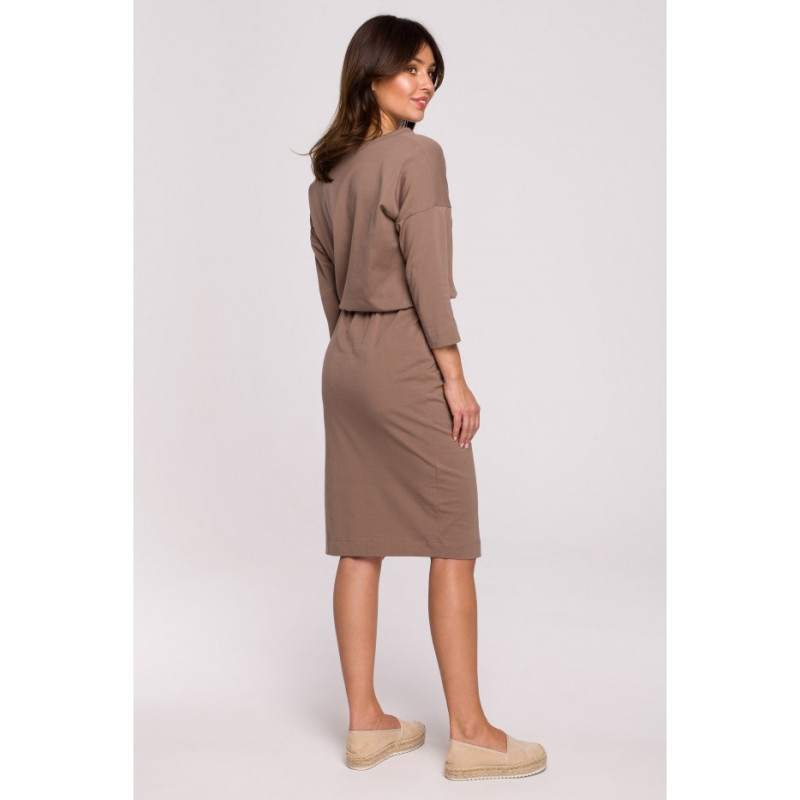 B221 Dress with belt and side slit - cocoa