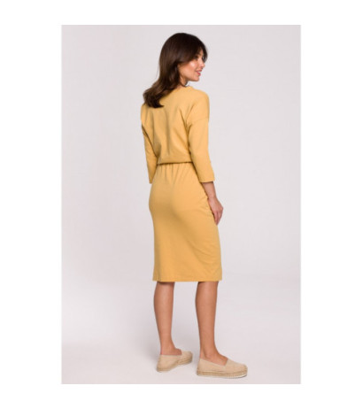 B221 Dress with belt and side slit - honey-colored