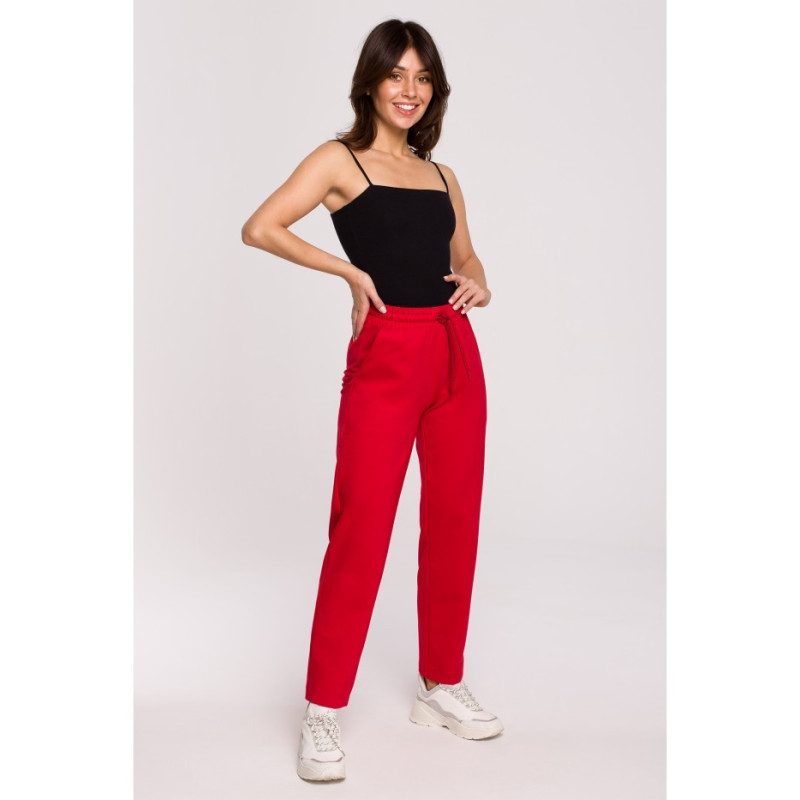 B228 Cigarette pants on elastic - red