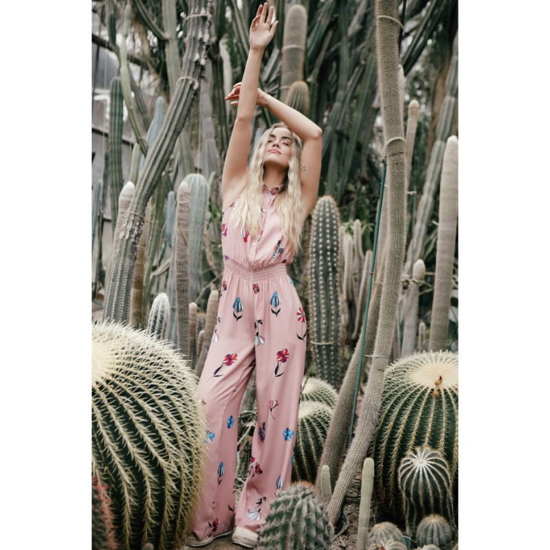 B229 Printed viscose jumpsuit - model 1