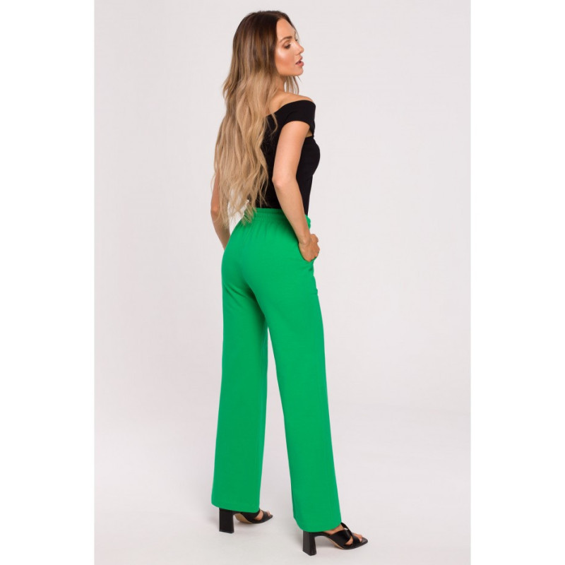 M675 Sweatpants with wide legs - juicy green