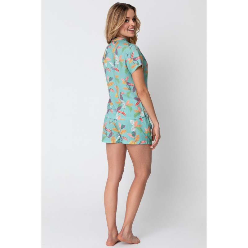 LA104 Pajama shirt with V neckline and print - model 3