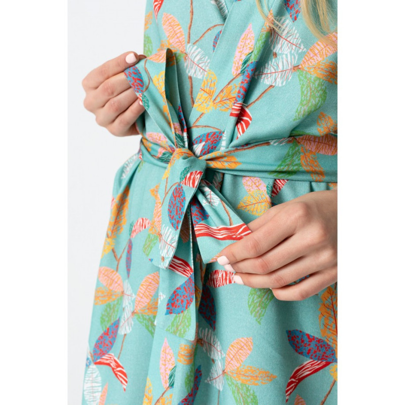 LA106 kimono cut bathrobe - model 3