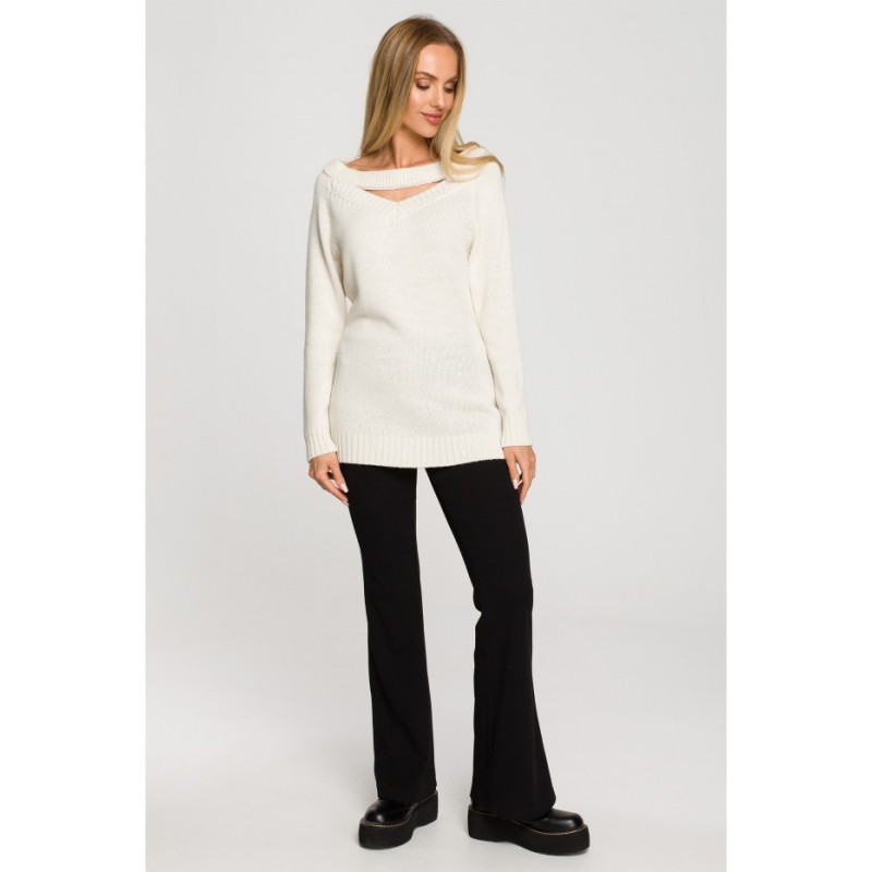 M711 Sweater with slit in the neckline - ivory