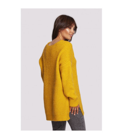 BK087 Long sweater with neckline and side slits - honey