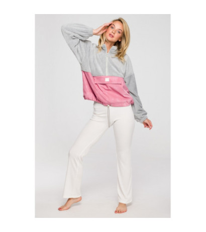 LA114 Plush sweatshirt with velcro pocket - model 2