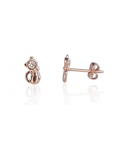 Gold classic studs earrings...