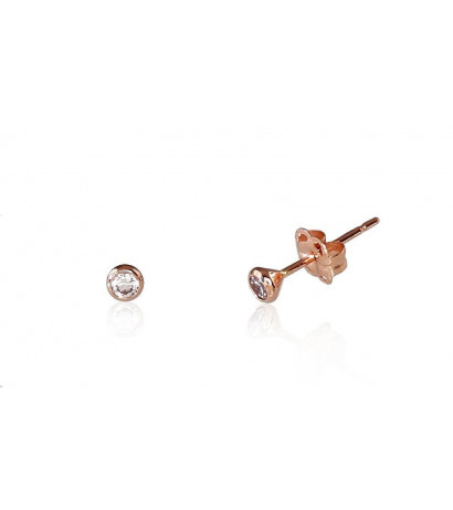 Gold classic studs earrings...